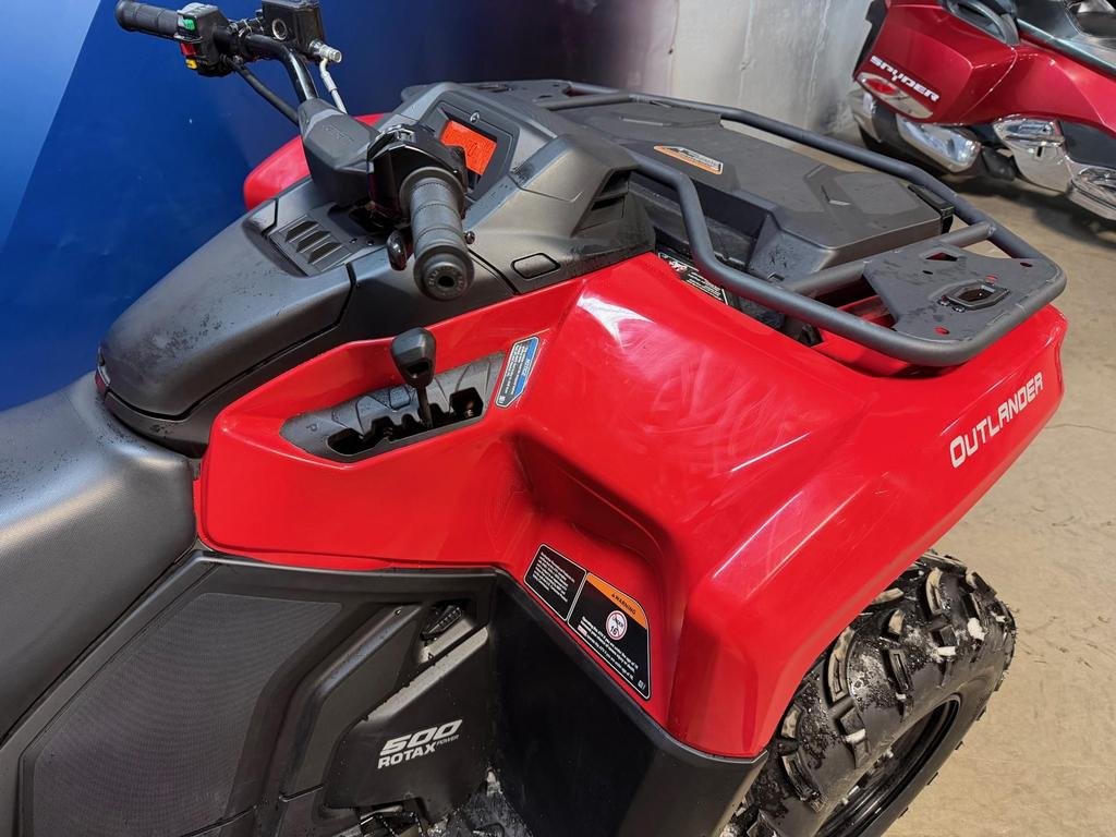 Can-Am OUTLANDER DPS 500  2025 à Charlemagne, Québec - 4 - w1024h768px