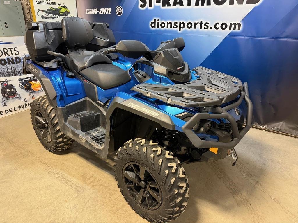 2022 Can-Am OUTLANDER MAX 1000 XT in Charlemagne, Quebec - 2 - w1024h768px