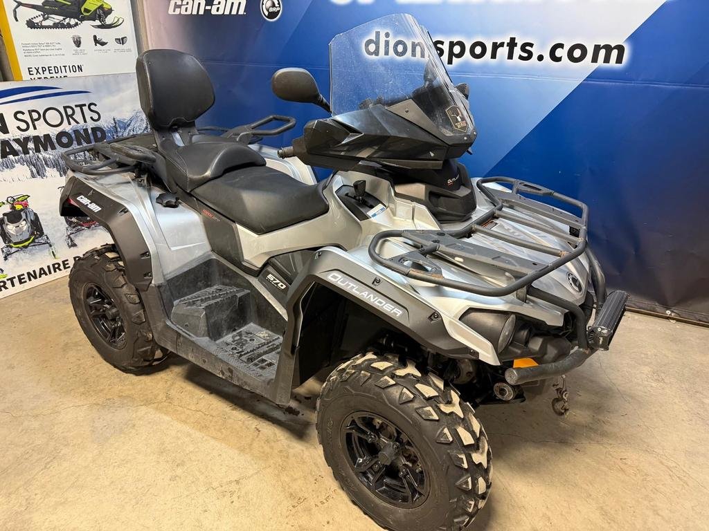 2020 Can-Am OUTLANDER MAX 570 XT in Charlemagne, Quebec - 2 - w1024h768px