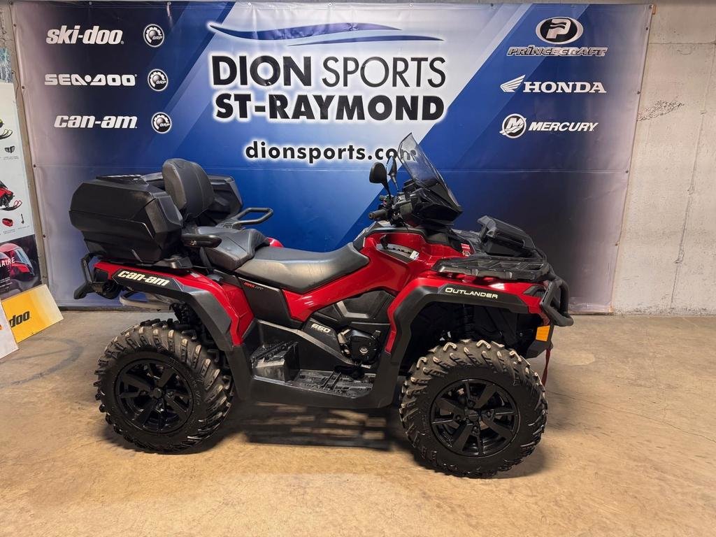 Can-Am OUTLANDER MAX 650 XT  2019 à Charlemagne, Québec - 1 - w1024h768px