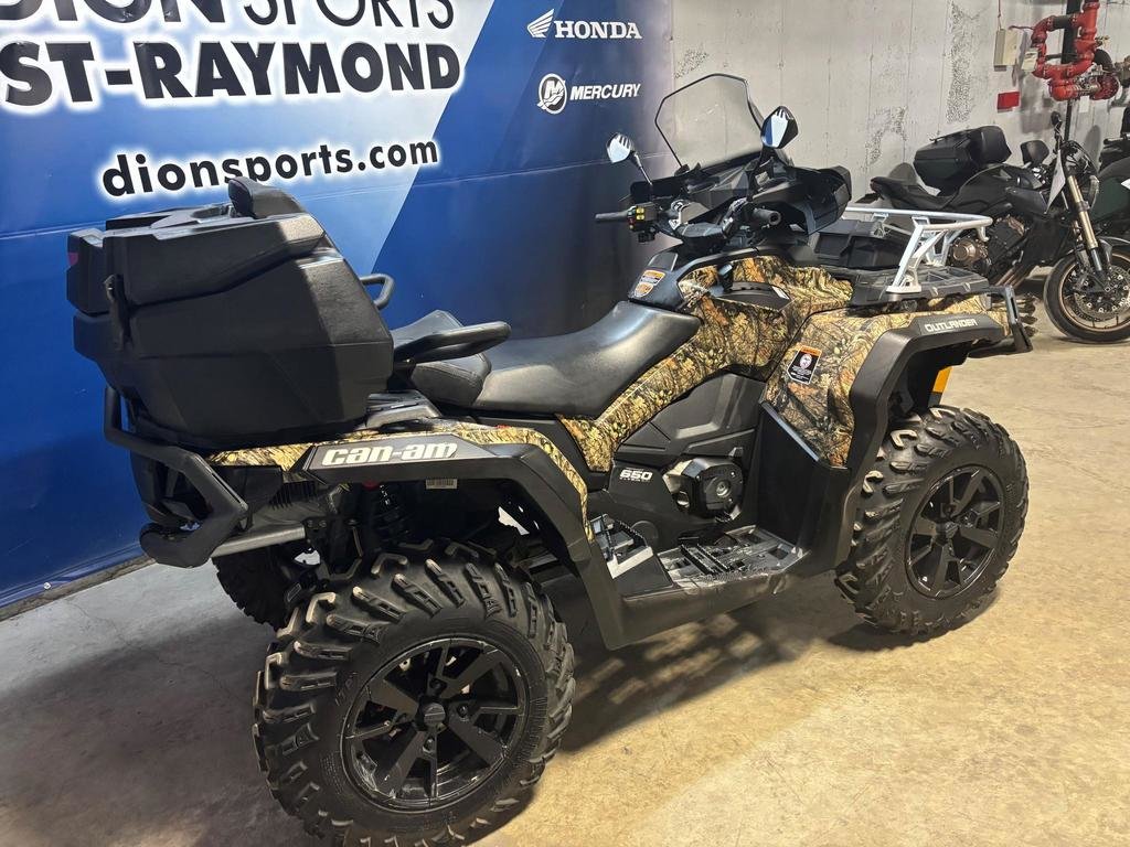 2022 Can-Am OUTLANDER MAX 650XT in Charlemagne, Quebec - 2 - w1024h768px