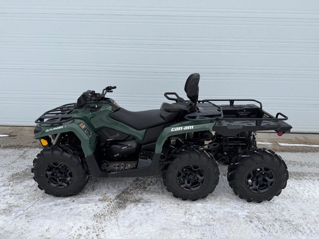 2024 Can-Am OUTLANDER MAX 6X6 450 DPS in Charlemagne, Quebec - 1 - w1024h768px