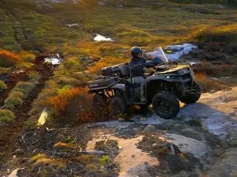 Can-Am OUTLANDER MAX 6X6 DPS 850  2026 à Charlemagne, Québec - 7 - w1024h768px