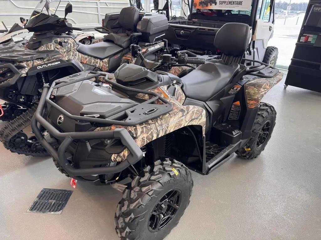 2026 Can-Am OUTLANDER MAX 700 Pro Hunting Edition in Charlemagne, Quebec - 5 - w1024h768px