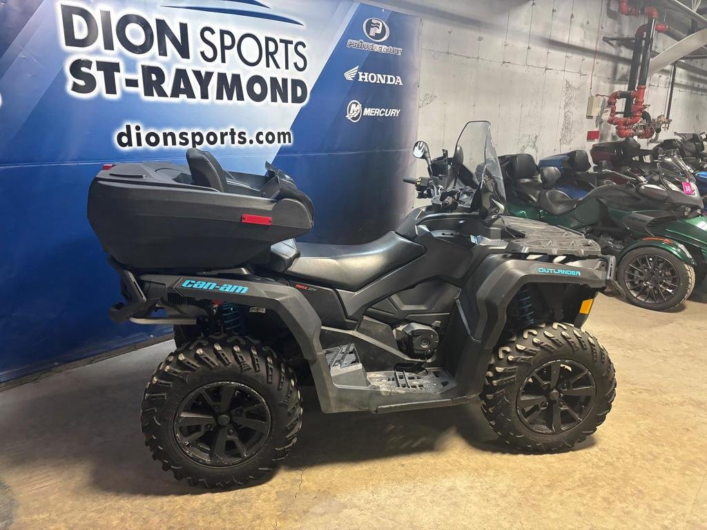 2021 Can-Am OUTLANDER MAX 850 XT in Charlemagne, Quebec - 2 - w1024h768px