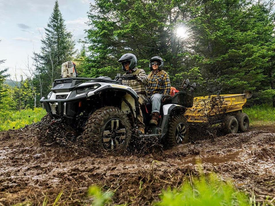 Can-Am OUTLANDER MAX ELECTRIQUE  2026 à Charlemagne, Québec - 9 - w1024h768px