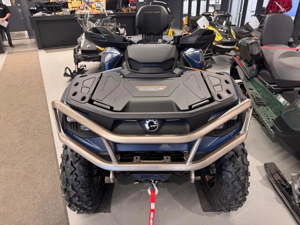 Can-Am OUTLANDER  MAX LIMITED 1000 R  2025 à Charlemagne, Québec - 6 - w1024h768px
