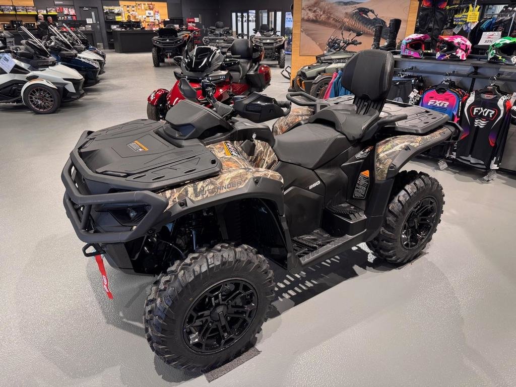 2025 Can-Am OUTLANDER  MAX XT 850 in Charlemagne, Quebec - 6 - w1024h768px
