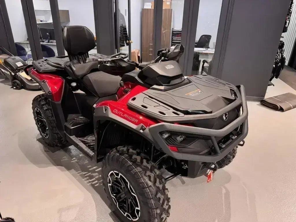 2026 Can-Am OUTLANDER MAX XT 850 in Charlemagne, Quebec - 1 - w1024h768px