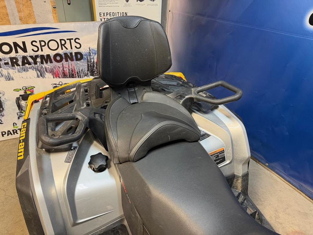 Can-Am OUTLANDER MAX XT-P 850 XTP  2024 à Charlemagne, Québec - 5 - w1024h768px