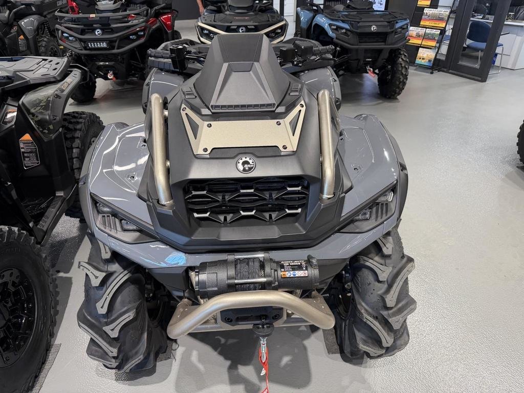 Can-Am OUTLANDER XMR 850 X-MR  2026 à Charlemagne, Québec - 7 - w1024h768px