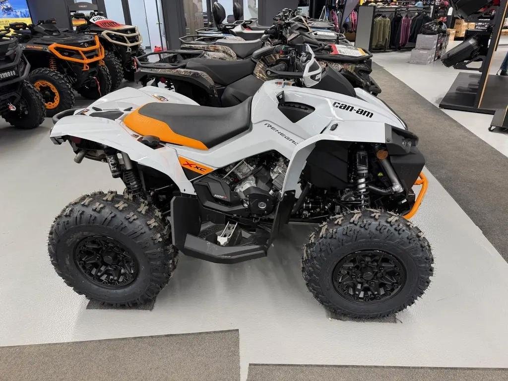 Can-Am RENEGADE X XC 1000R XXC  2026 à Charlemagne, Québec - 7 - w1024h768px