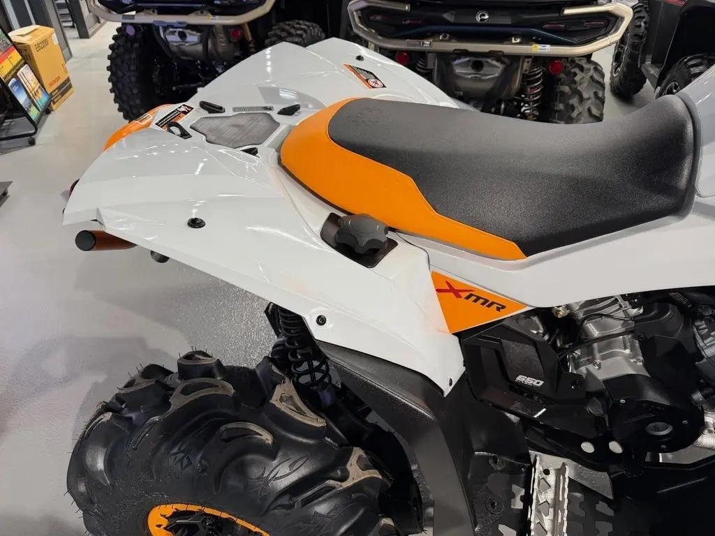 Can-Am RENEGADE XMR 650 X-MR  2026 à Charlemagne, Québec - 3 - w1024h768px