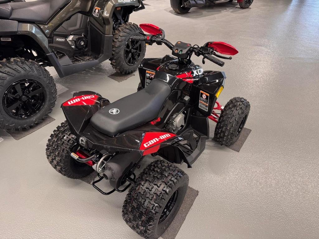 Can-Am RENEGADE XXC 110 EFI X-XC  2025 à Charlemagne, Québec - 5 - w1024h768px