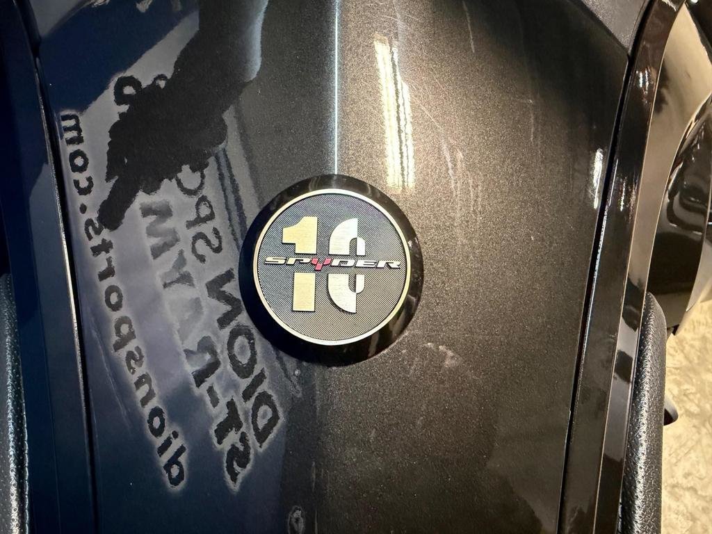 2018 Can-Am RT LIMITED SE6 in Charlemagne, Quebec - 8 - w1024h768px