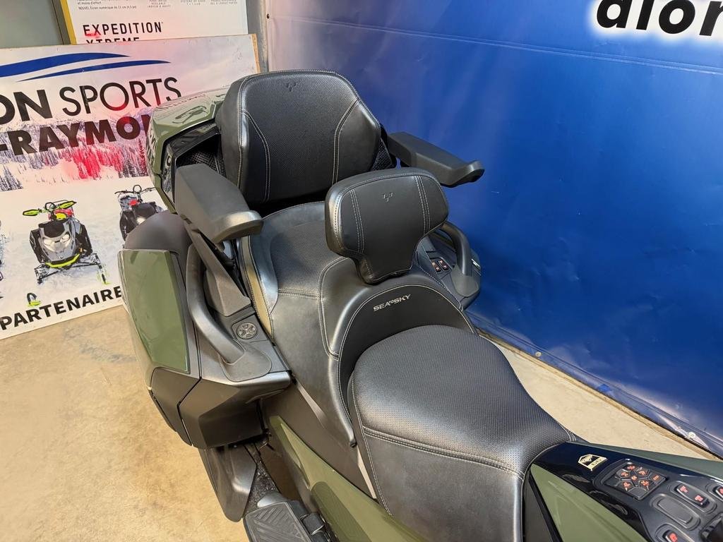 2023 Can-Am SPYDER RT LIMITED SEA TO SKY in Charlemagne, Quebec - 6 - w1024h768px