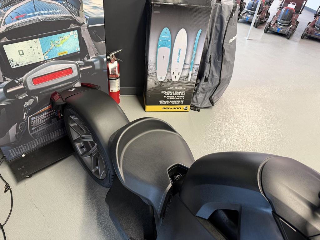 Can-Am RYKER 600 ACE  2025 à Charlemagne, Québec - 4 - w1024h768px