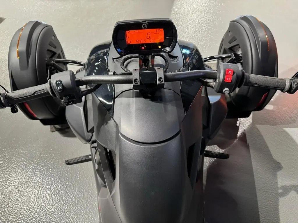 2024 Can-Am RYKER 900 ACE in Charlemagne, Quebec - 3 - w1024h768px