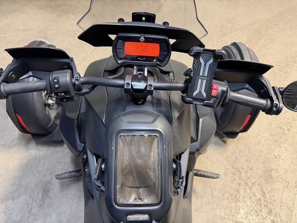 Can-Am RYKER RALLY 900 ACE  2019 à Charlemagne, Québec - 7 - w1024h768px