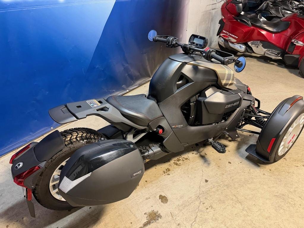 Can-Am RYKER RALLY 900 ACE  2024 à Charlemagne, Québec - 6 - w1024h768px