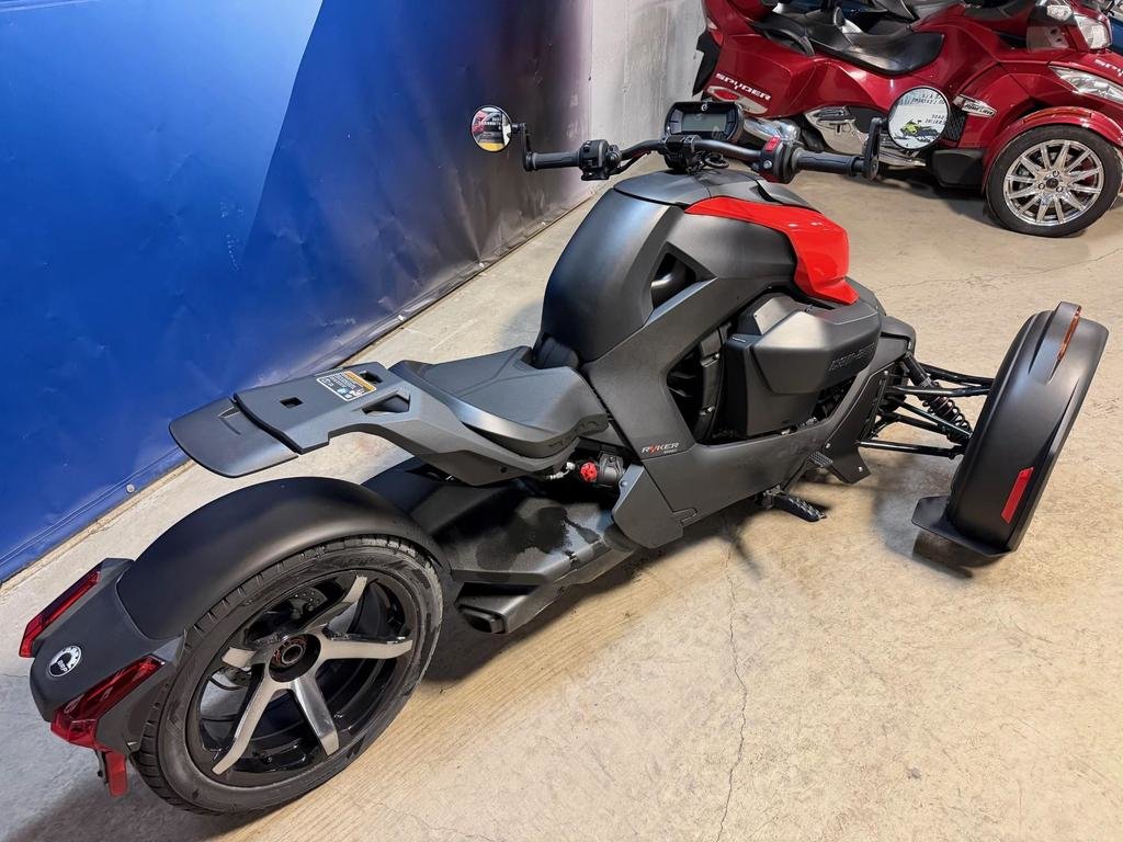Can-Am RYKER SPORT 900 ACE  2024 à Charlemagne, Québec - 6 - w1024h768px