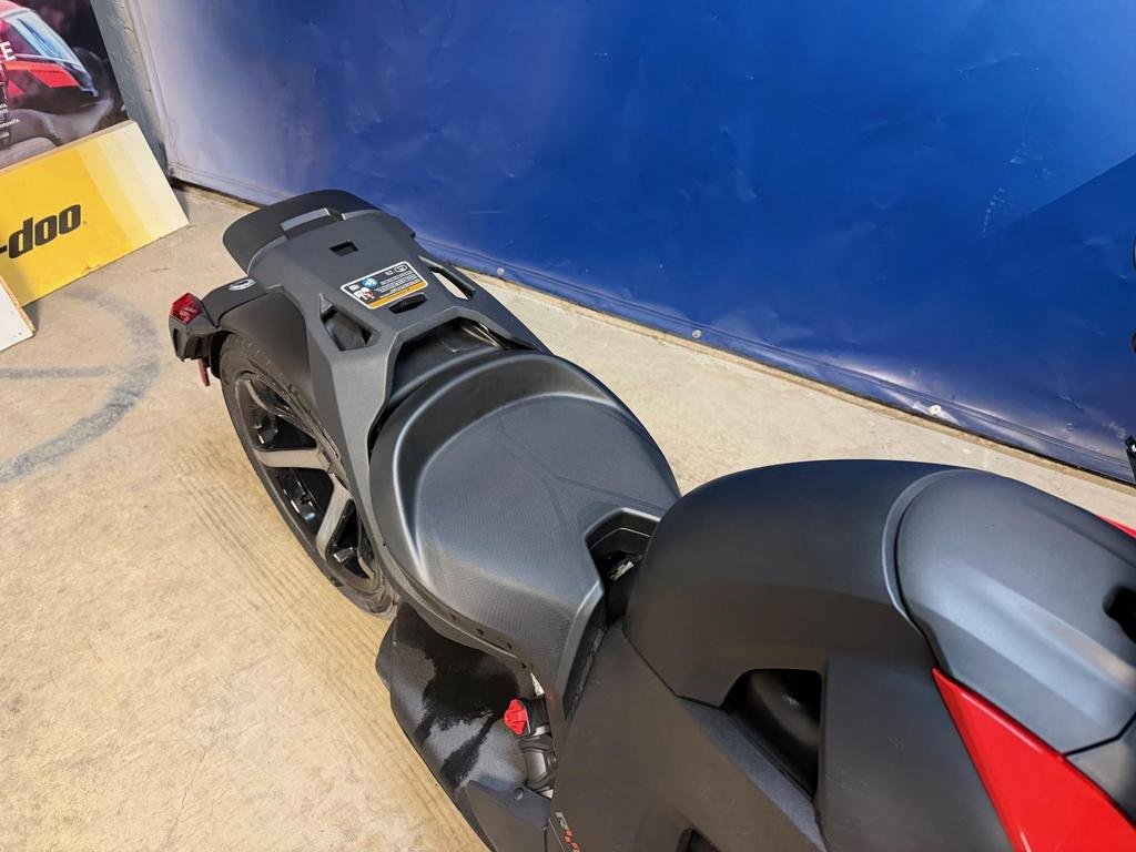 Can-Am RYKER SPORT 900 ACE  2024 à Charlemagne, Québec - 5 - w1024h768px