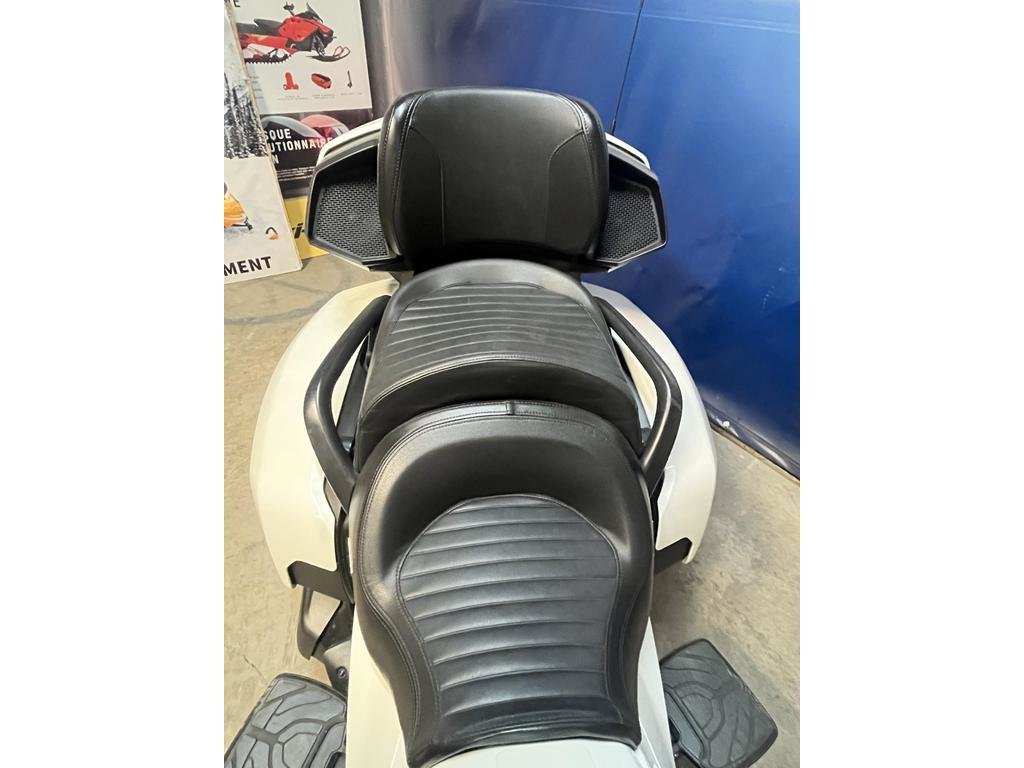 2018 Can-Am SPYDER F3 LIMITED in Charlemagne, Quebec - 7 - w1024h768px