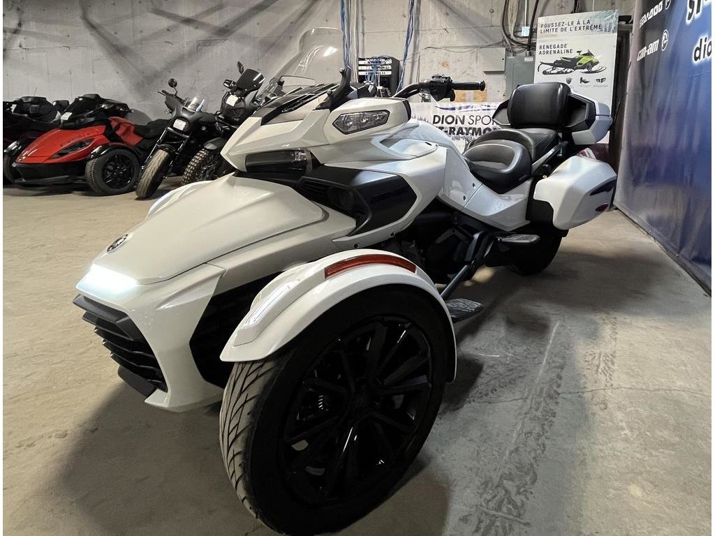 2018 Can-Am SPYDER F3 LIMITED in Charlemagne, Quebec - 3 - w1024h768px