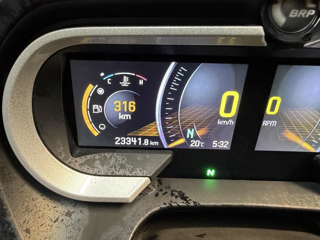2018 Can-Am SPYDER F3 LIMITED in Charlemagne, Quebec - 8 - w1024h768px