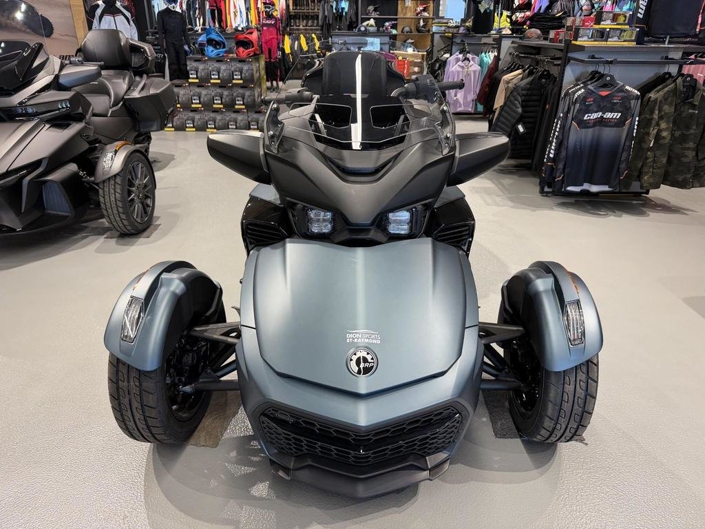 2026 Can-Am SPYDER F3 LIMITED in Charlemagne, Quebec - 2 - w1024h768px