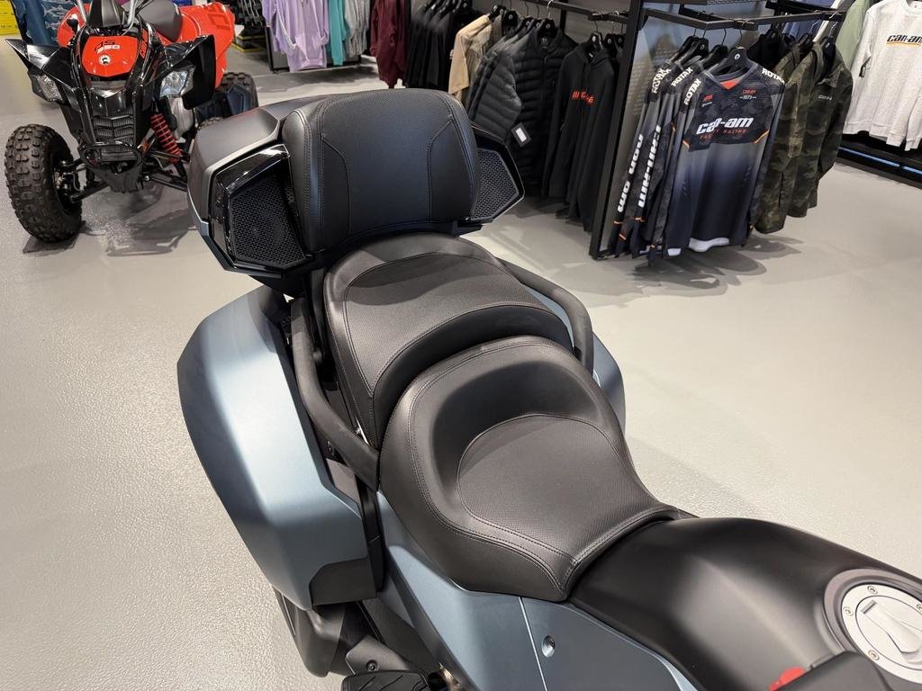 2026 Can-Am SPYDER F3 LIMITED in Charlemagne, Quebec - 4 - w1024h768px
