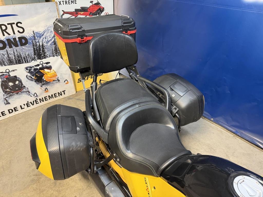 2017 Can-Am SPYDER F3-S SE6 F3 in Charlemagne, Quebec - 5 - w1024h768px