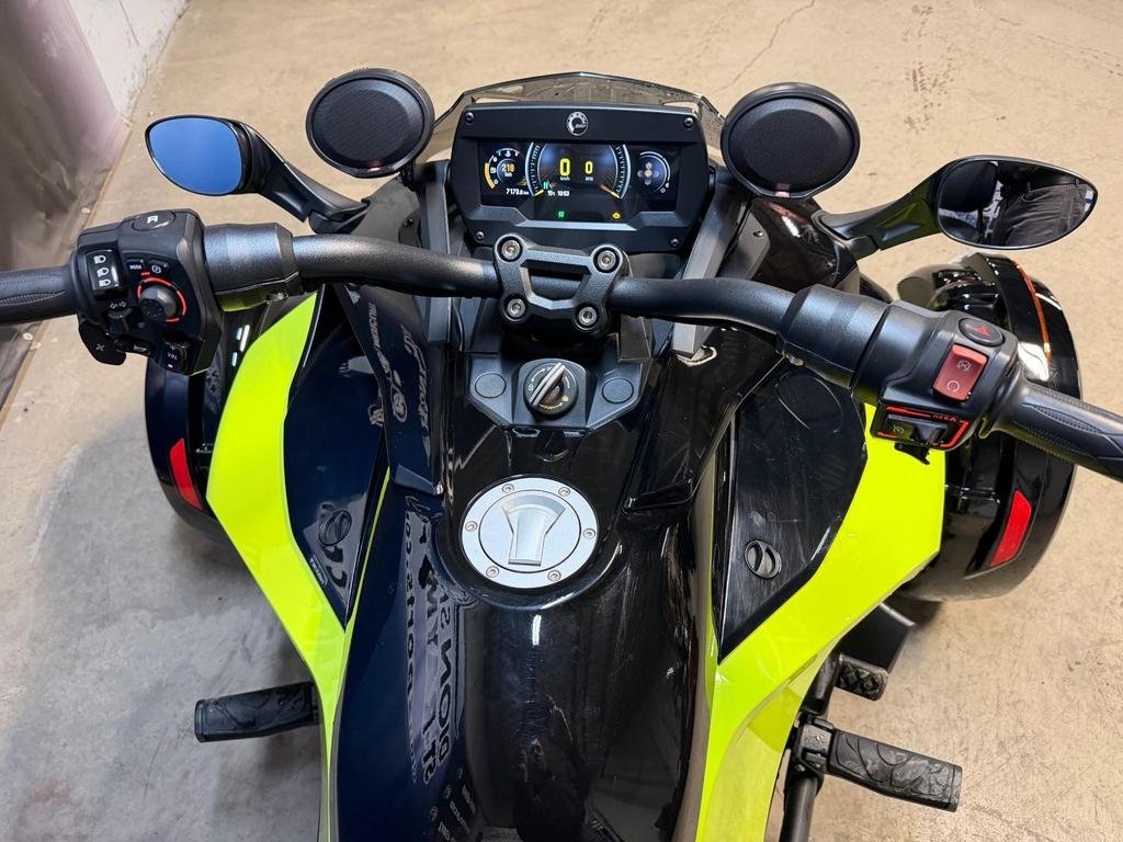 Can-Am SPYDER F3-S SE6 F3  2022 à Charlemagne, Québec - 7 - w1024h768px