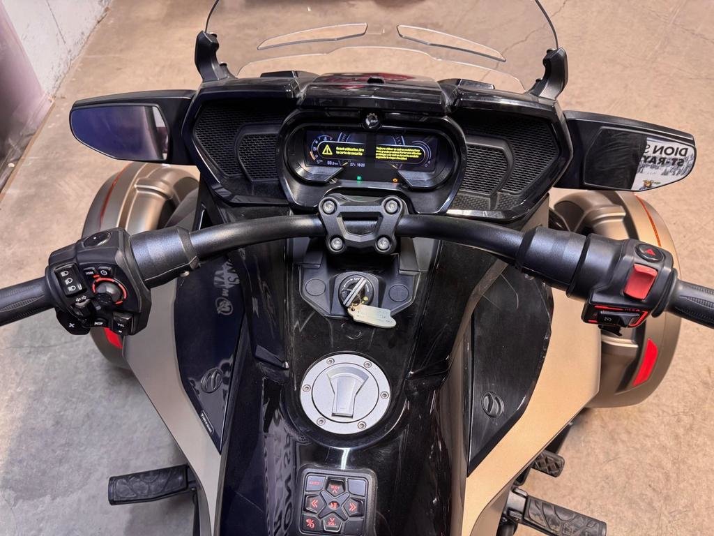 2021 Can-Am SPYDER F3-T SE6 F3 T in Charlemagne, Quebec - 7 - w1024h768px