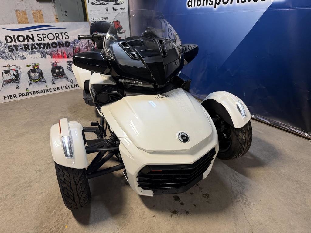 Can-Am SPYDER F3-T SE6 F3 T  2022 à Charlemagne, Québec - 3 - w1024h768px