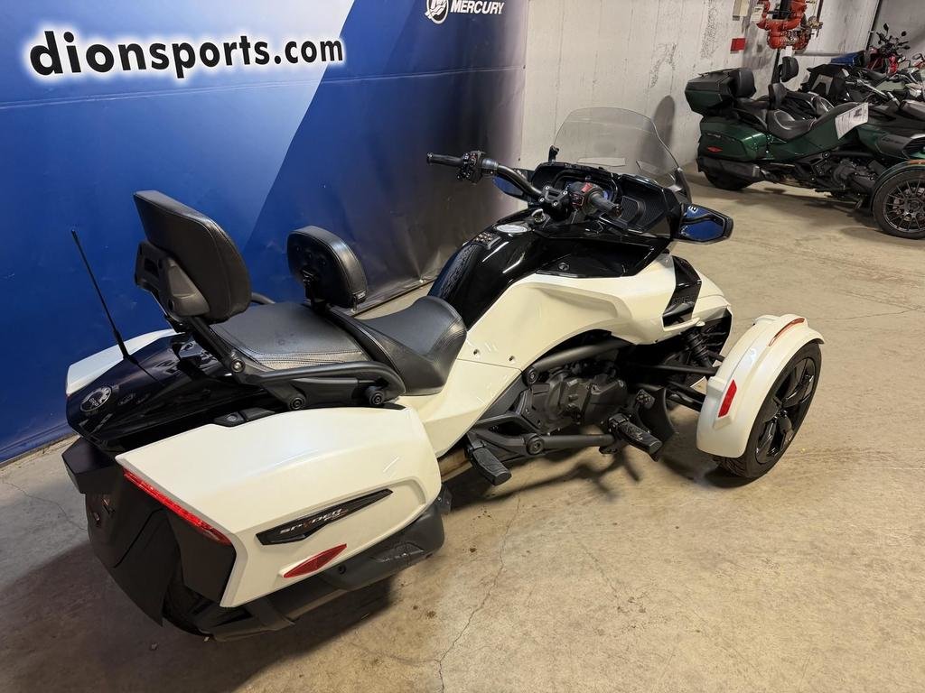 Can-Am SPYDER F3-T SE6 F3 T  2022 à Charlemagne, Québec - 6 - w1024h768px