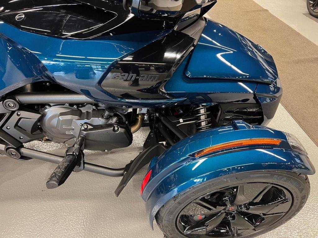 2024 Can-Am SPYDER F3-T SE6 F3 T in Charlemagne, Quebec - 2 - w1024h768px