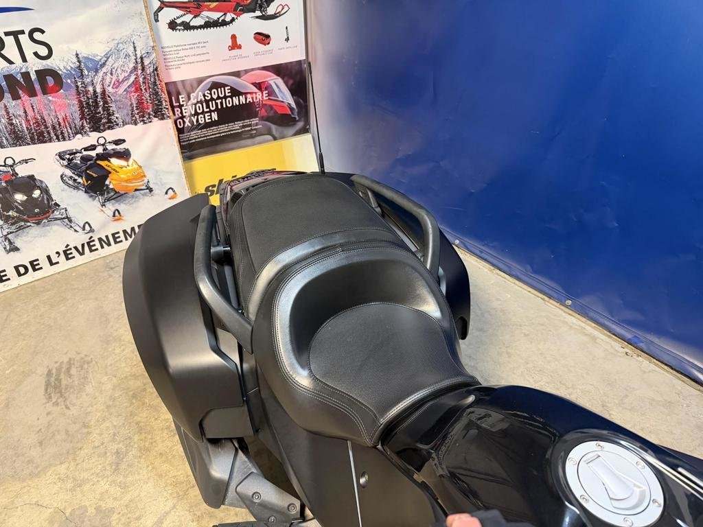 2018 Can-Am SPYDER F3-T SE6 F3 in Charlemagne, Quebec - 5 - w1024h768px