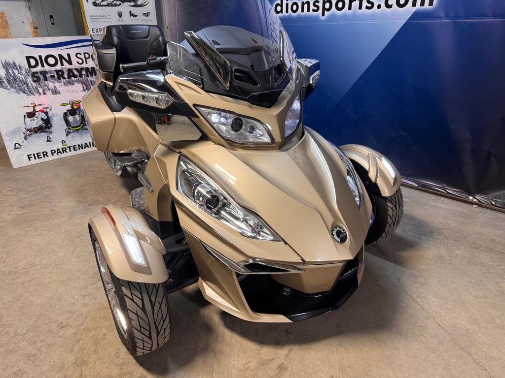 2017 Can-Am Spyder RT Limited bas km in Charlemagne, Quebec - 3 - w1024h768px