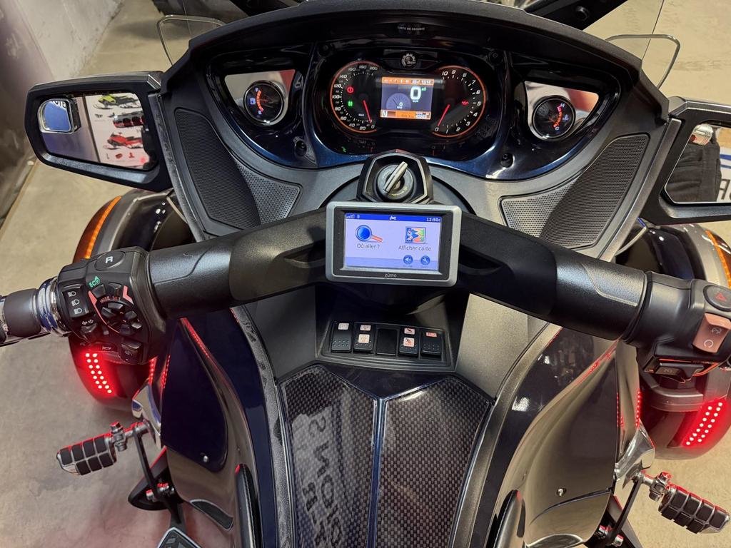 2016 Can-Am SPYDER RT LIMITED in Charlemagne, Quebec - 7 - w1024h768px