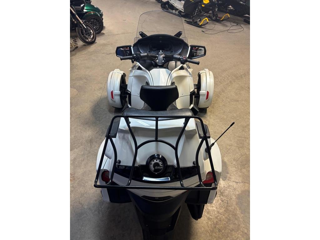 2019 Can-Am SPYDER RT LIMITED in Charlemagne, Quebec - 4 - w1024h768px