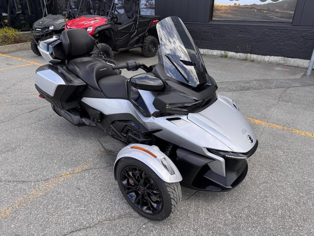 Can-Am SPYDER RT LIMITED  2024 à Charlemagne, Québec - 2 - w1024h768px