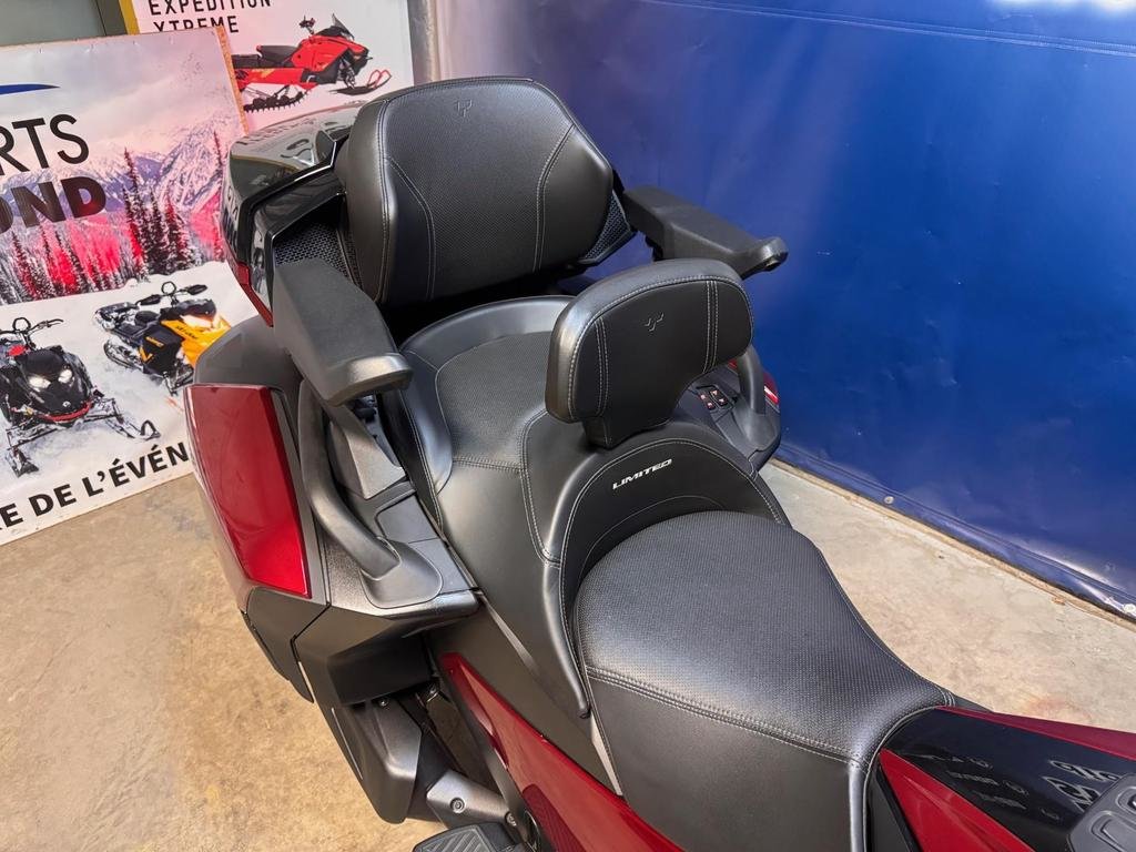 Can-Am SPYDER RT LIMITED  2024 à Charlemagne, Québec - 5 - w1024h768px