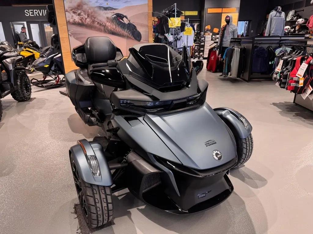 Can-Am SPYDER RT LIMITED  2026 à Charlemagne, Québec - 2 - w1024h768px
