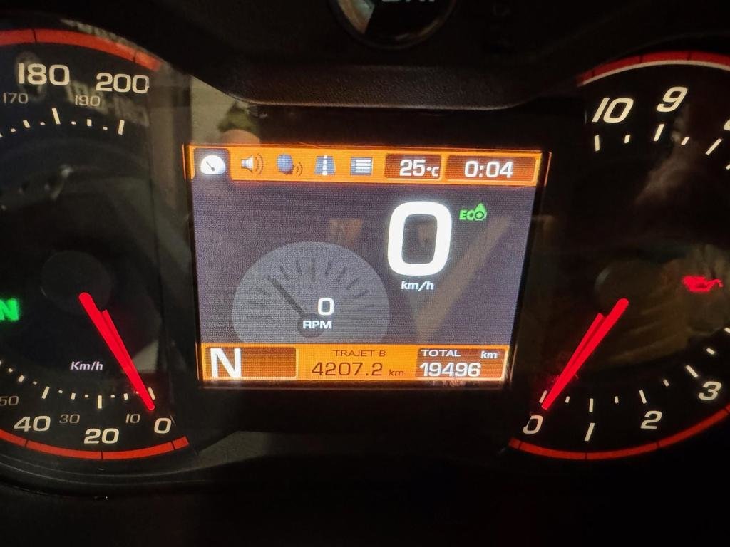 2016 Can-Am SPYDER RT-S SE6 RT Bas km in Charlemagne, Quebec - 9 - w1024h768px