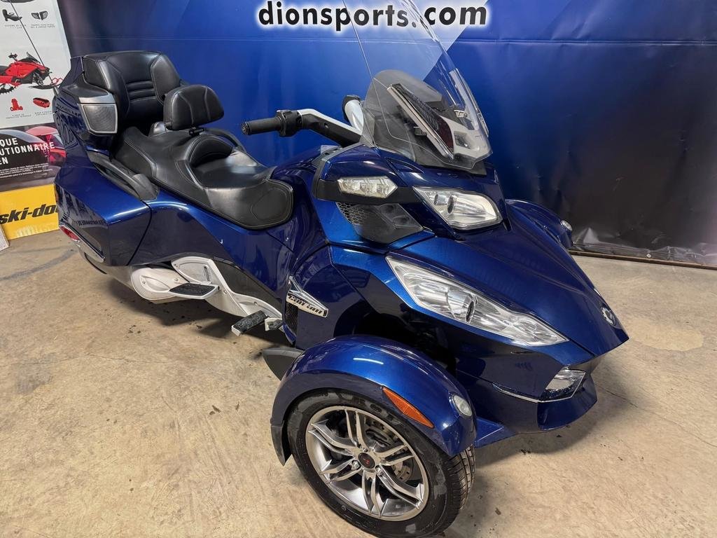 SPYDER RT SE5 RT-S  2010 à Charlemagne, Québec - 2 - w1024h768px