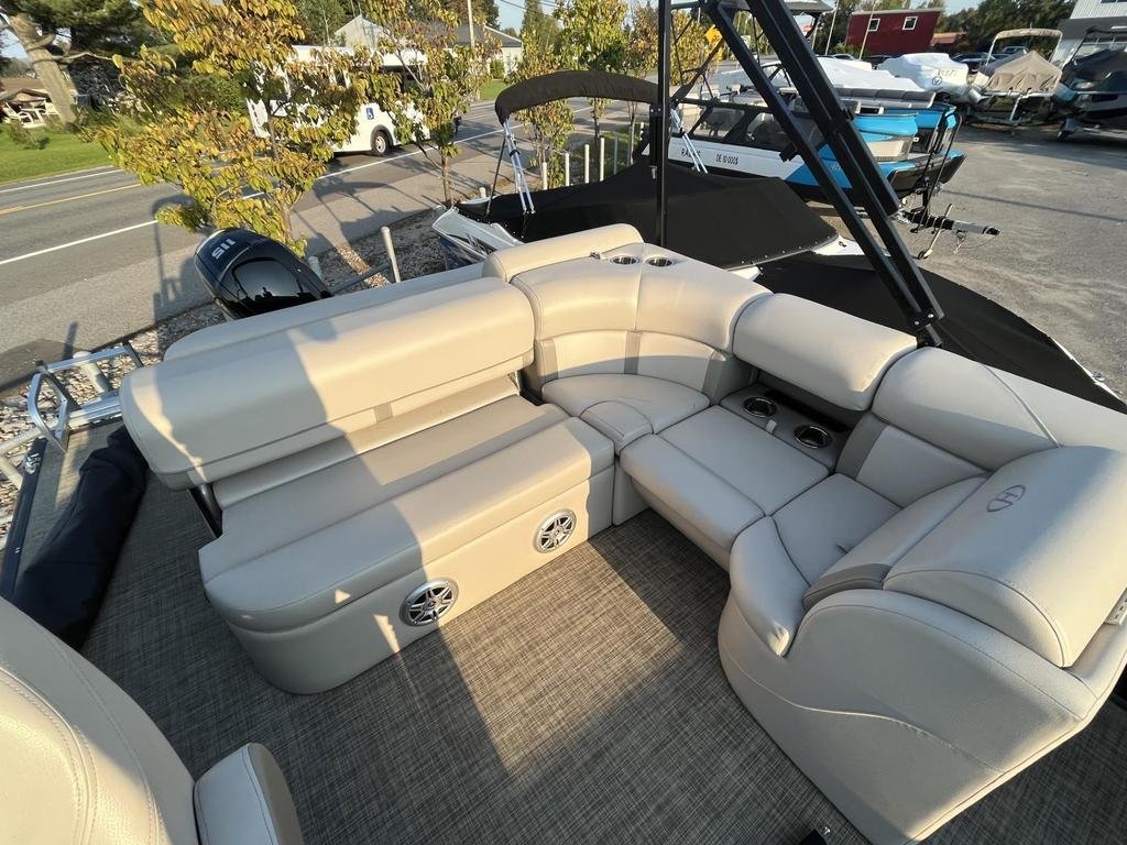 2017  Cruiser 200 3 quilles 115 CT HP in Charlemagne, Quebec - 12 - w1024h768px