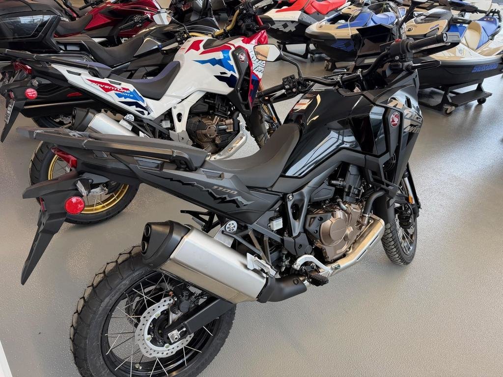 2026 Honda Africa Twin CRF1100 in Charlemagne, Quebec - 4 - w1024h768px