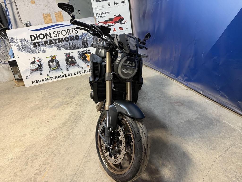 Honda CB650R CB 650  2021 à Charlemagne, Québec - 3 - w1024h768px