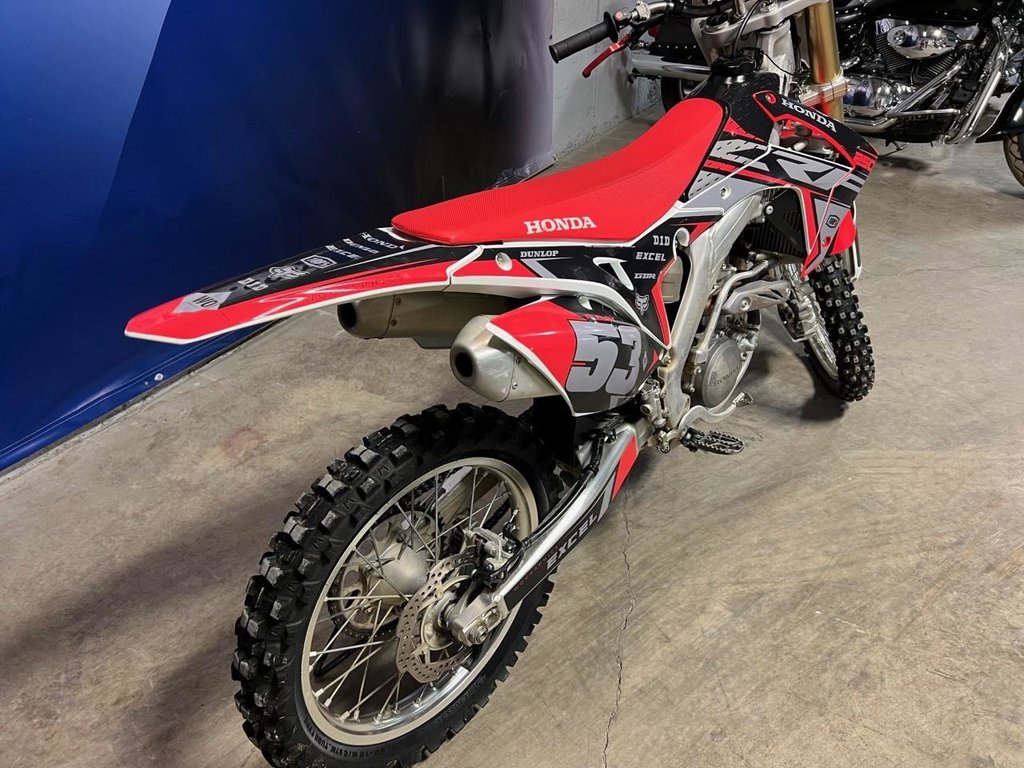 CRF250R  2017 à Charlemagne, Québec - 6 - w1024h768px